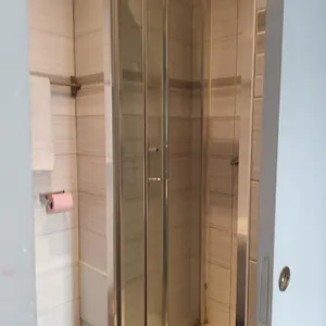 https://hotel-azur.fr-paris.fr